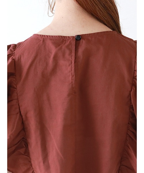 Te chichi(テチチ)の「タックフリルスリーブブラウス(シャツ/ブラウス・レディース・ブラック/カーキ/ブラウン・フリ-)」の11枚目の写真