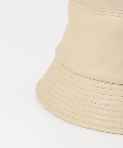 SENSE OF PLACE by URBAN RESEARCH（センスオブプレイスバイアーバンリサーチ）の「フェイクレザーバケットハット（ハット・レディース・ブラック/ベージュ/アイボリー・ONE）」の14枚目の写真