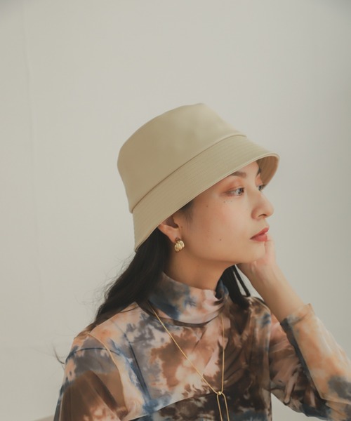 SENSE OF PLACE by URBAN RESEARCH（センスオブプレイスバイアーバンリサーチ）の「フェイクレザーバケットハット（ハット・レディース・ブラック/ベージュ/アイボリー・ONE）」の9枚目の写真