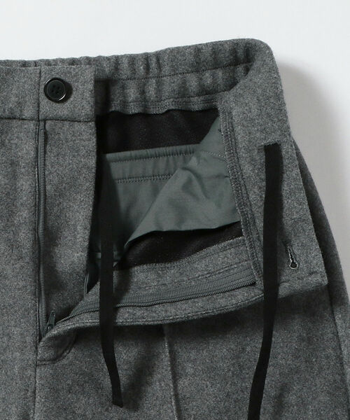 BEAMS LIGHTS（ビームスライツ）の「BEAMS LIGHTS / メルトン ルーズ フィット パンツ（その他パンツ・レディース・ネイビー/グレー・38/36）」の20枚目の写真