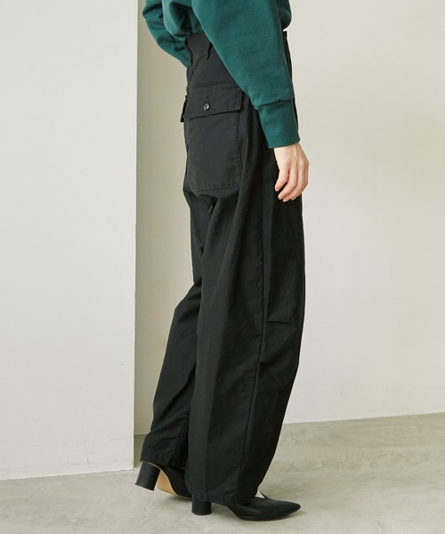 note et silence （ノートエシロンス）の「ミリタリーモールスキン ベイカーゆるパンツ（その他パンツ・レディース・ブラック/カーキ・FREE）」の17枚目の写真
