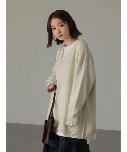 AMERICAN HOLIC(アメリカンホリック)の「Vネックダメージニットプルオーバー(ニット/セーター・レディース・アイボリー/チャコールグレー・M/L)」の12枚目の写真