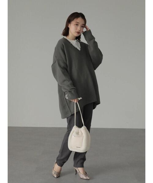 AMERICAN HOLIC(アメリカンホリック)の「Vネックダメージニットプルオーバー(ニット/セーター・レディース・アイボリー/チャコールグレー・M/L)」の22枚目の写真