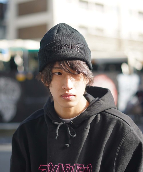 THRASHER(スラッシャー)の「MAG LOGO ACRYLIC BEANIE/スラッシャーニットキャップ・ビーニー(ニットキャップ/ビーニー・メンズ・ブラック×ホワイト/ブラック×ブラック/ネイビー/グレー/ベージュ/カーキ/オレンジ・FREE)」の3枚目の写真