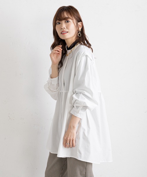 prose verse（プロズヴェール）の「タックショルダーフライフロントブラウス（シャツ/ブラウス・レディース・ブラック/オフホワイト・MEDIUM）」の10枚目の写真