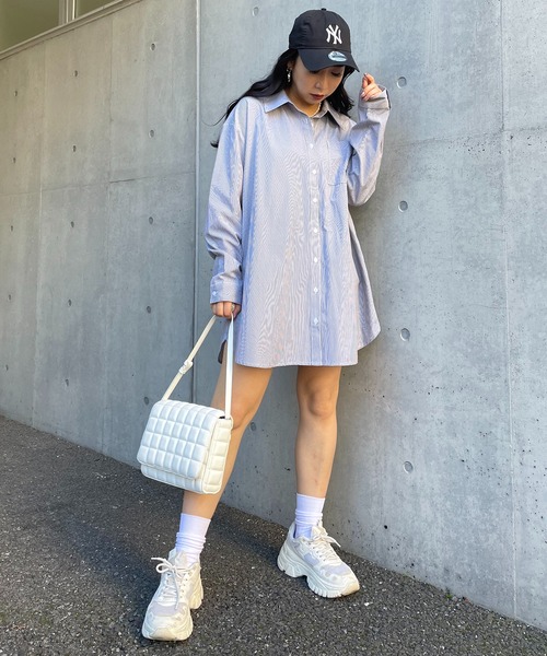 SPIRALGIRL(スパイラルガール)の「Aラインオーバーシャツ(シャツ/ブラウス・レディース・オフホワイト/ストライプ・FREE)」の16枚目の写真