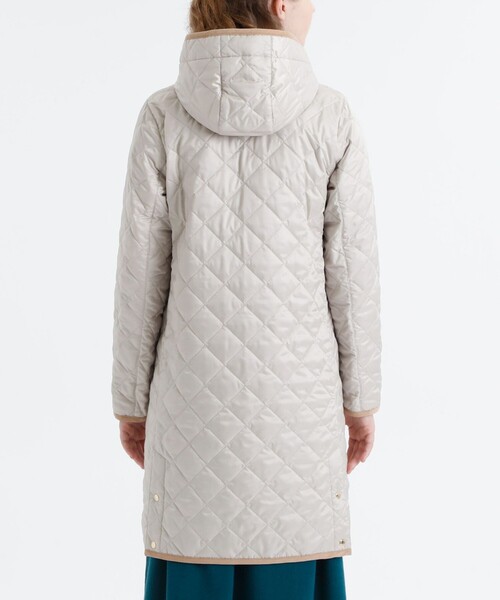 MACKINTOSH PHILOSOPHY（ﾏｯｷﾝﾄｯｼｭ ﾌｨﾛｿﾌｨｰ）の「＜LINDETH＞キルティングロングコート（その他アウター・レディース・ホワイト系その他/ダークネイビー・38/36）」の13枚目の写真