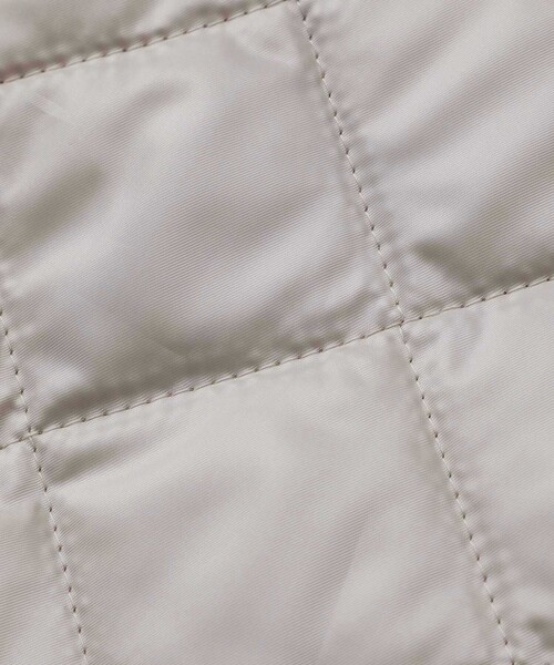 MACKINTOSH PHILOSOPHY（ﾏｯｷﾝﾄｯｼｭ ﾌｨﾛｿﾌｨｰ）の「＜LINDETH＞キルティングロングコート（その他アウター・レディース・ホワイト系その他/ダークネイビー・38/36）」の14枚目の写真