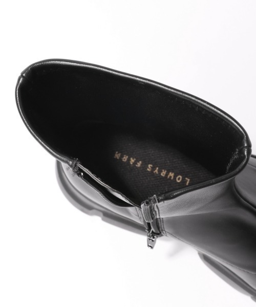 LOWRYS FARM（ローリーズファーム）の「スニーカーソールブーツ　254942（ブーツ・レディース・アイボリー/ブラック・MEDIUM/LARGE）」の7枚目の写真