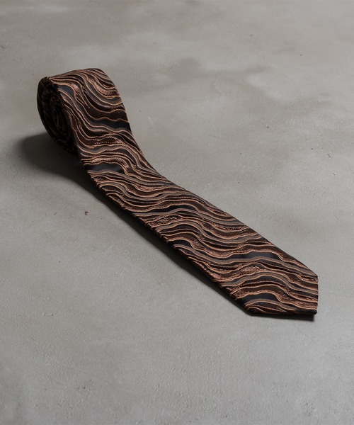 kutir（クティール）の「アソート柄ネクタイ（ネクタイ・メンズ・ブラック/ダークブラウン/ネイビー/イエロー・FREE）」の2枚目の写真