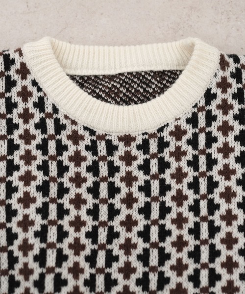 ＡＮＤＪ（アンドジェイ）の「【ANDJ MADE】ジャガード織サイドスリットクルーネック柄ニット（ニット/セーター・レディース・ブラック・M）」の16枚目の写真