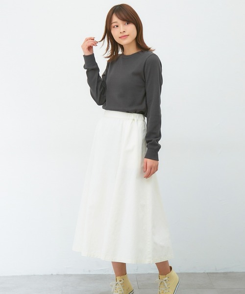 Honeys(ハニーズ)の「ワッフルクルーネックT(Tシャツ/カットソー・レディース・ピンク/ミント/ベージュ系その他2/ホワイト×ブラック/スミクロ/アイボリー/ベージュ系その他/サックスブルー・LL/L/M)」の15枚目の写真