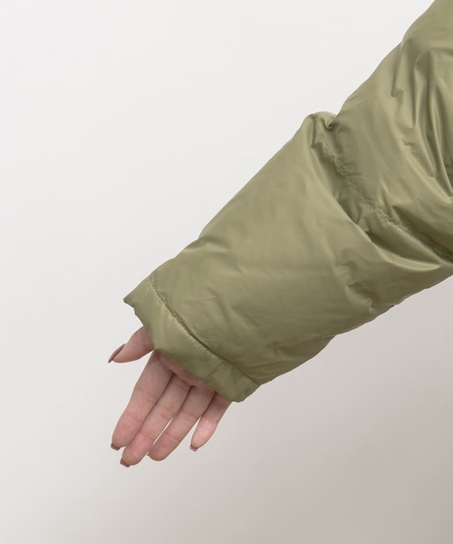 UR Lab.(アーバンリサーチラボ)の「ラウンドヘムダウンジャケット(ダウンジャケット/コート・レディース・オフホワイト/ブラック/カーキ・FREE)」の13枚目の写真