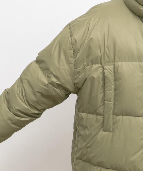 UR Lab.(アーバンリサーチラボ)の「ラウンドヘムダウンジャケット(ダウンジャケット/コート・レディース・オフホワイト/ブラック/カーキ・FREE)」の10枚目の写真