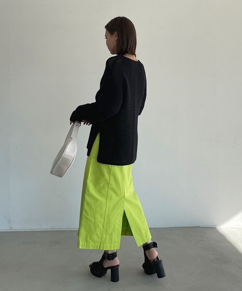 PAGEBOY（ページボーイ）の「カラーツイルタイトスカート（スカート・レディース・ブラック/ライム/グリーン・MEDIUM/SMALL）」の8枚目の写真