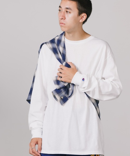 Champion（チャンピオン）の「Champion Authentic T-SHIRTS チャンピオン 5.2oz オーバーサイズ長袖Tシャツ オーバーサイズ ロンT 2026年春夏（Tシャツ/カットソー・メンズ・ブラック/グレー/ネイビー/ホワイト/ブルー/レッド・S/M/L/XL）」の16枚目の写真