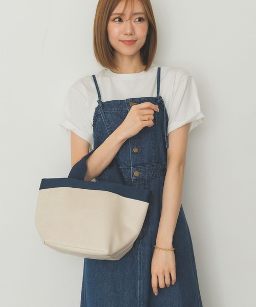 RODE SKO（ロデスコ）の「テープトートバッグ（トートバッグ・レディース・シルバー/アイボリー/グレー系その他・ONE）」の4枚目の写真