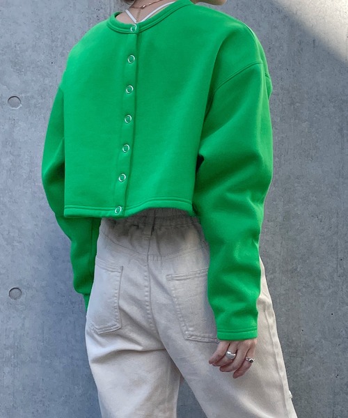 w closet(ダブルクローゼット)の「スウェットショートクルーネックカーディガン(カーディガン/ボレロ・レディース・ブラック/オレンジ/グリーン/アイボリー/ミント・FREE)」の4枚目の写真