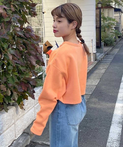 w closet(ダブルクローゼット)の「スウェットショートクルーネックカーディガン(カーディガン/ボレロ・レディース・ブラック/オレンジ/グリーン/アイボリー/ミント・FREE)」の19枚目の写真