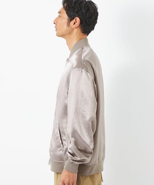green label relaxing(グリーンレーベルリラクシング)の「アセテート アワードジャケット(スタジャン・メンズ・ブラック/グレー・M/L)」の5枚目の写真