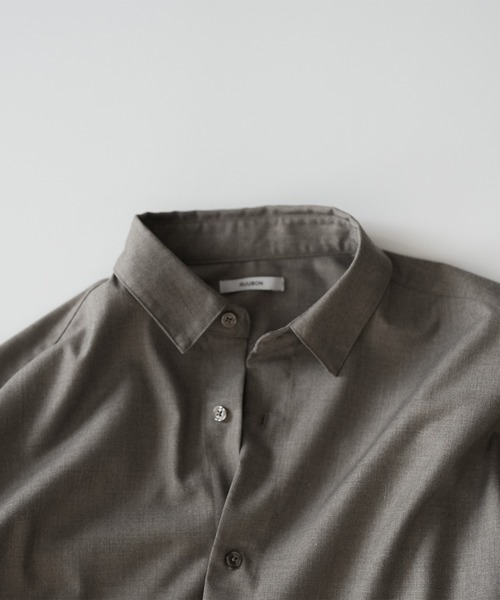 RUUBON(ルーボン)の「【RUUBON】relax regular collar shirt / リラックス レギュラーカラーシャツ (セットアップ対応)(シャツ/ブラウス・メンズ・ホワイト/ダークグレー/ブルーグレー/モカ・S/M/L)」の16枚目の写真