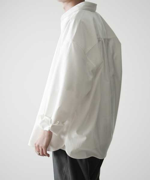 RUUBON(ルーボン)の「【RUUBON】relax regular collar shirt / リラックス レギュラーカラーシャツ (セットアップ対応)(シャツ/ブラウス・メンズ・ホワイト/ダークグレー/ブルーグレー/モカ・S/M/L)」の19枚目の写真
