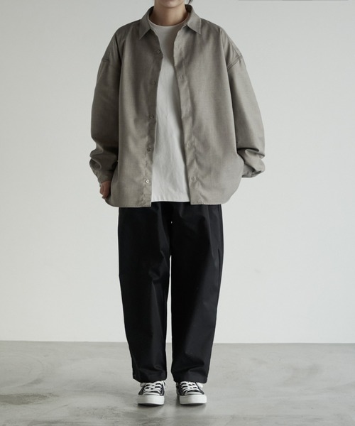 RUUBON(ルーボン)の「【RUUBON】relax regular collar shirt / リラックス レギュラーカラーシャツ (セットアップ対応)(シャツ/ブラウス・メンズ・ホワイト/ダークグレー/ブルーグレー/モカ・S/M/L)」の8枚目の写真