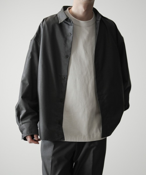 RUUBON(ルーボン)の「【RUUBON】relax regular collar shirt / リラックス レギュラーカラーシャツ (セットアップ対応)(シャツ/ブラウス・メンズ・ホワイト/ダークグレー/ブルーグレー/モカ・S/M/L)」の22枚目の写真