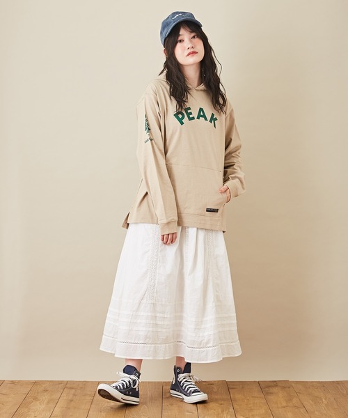 CUBE SUGAR（キューブシュガー）の「WOODSコラボ天竺アウトドアロゴプリントパーカー（パーカー・レディース・ホワイト/ブラック/ベージュ・M）」の20枚目の写真