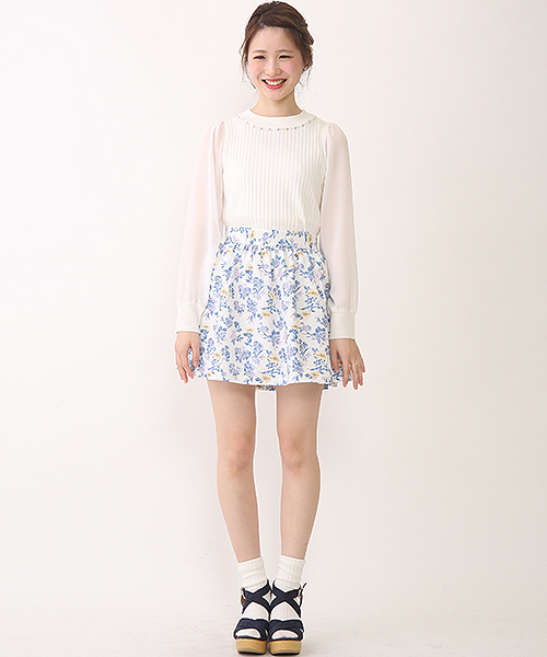 one after another NICE CLAUP（ワンアフターアナザーナイスクラップ）の「【ナイスクラップ】花柄スカパン（スカート・レディース・ホワイト/ミント/ネイビー・FREE）」の8枚目の写真