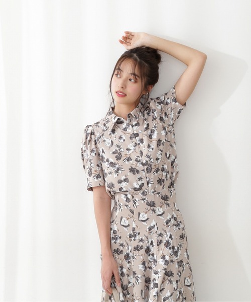 PROPORTION BODY DRESSING（プロポーションボディドレッシング）の「フラワープリントタックスリーブシャツブラウス / 1212110402（シャツ/ブラウス・レディース・オフホワイト/ベージュ・MEDIUM/SMALL）」の21枚目の写真