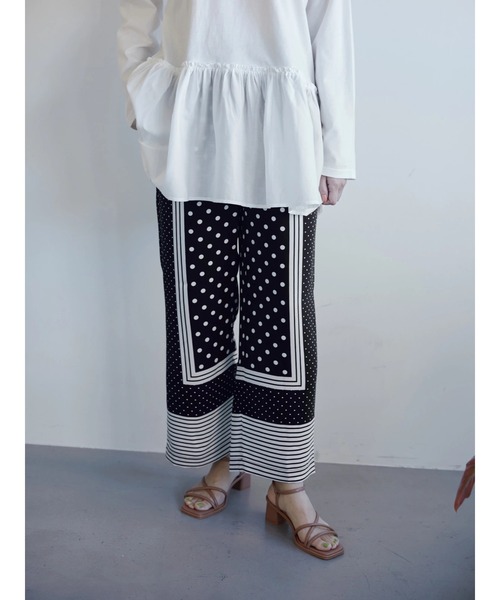 AMERICAN HOLIC（アメリカンホリック）の「パネル柄ドットパンツ（その他パンツ・レディース・ドット・L/M/S）」の5枚目の写真