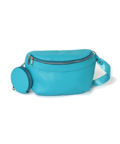 w closet（ダブルクローゼット）の「ミニポーチ付きボディバッグ（ボディバッグ/ウエストポーチ・レディース・ブラック/ブルー/キャメル・FREE）」の21枚目の写真