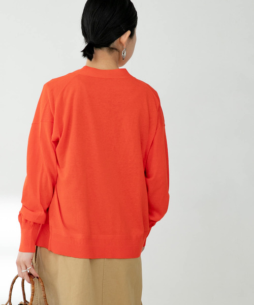 FORK&SPOON（フォークアンドスプーン）の「FORK&SPOON　デザインヘムVネックカーディガン（カーディガン/ボレロ・レディース・グレー/オフホワイト/オレンジ・1）」の17枚目の写真