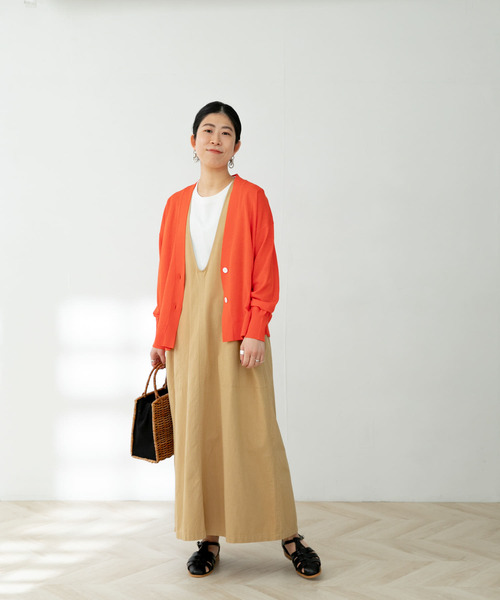 FORK&SPOON（フォークアンドスプーン）の「FORK&SPOON　デザインヘムVネックカーディガン（カーディガン/ボレロ・レディース・グレー/オフホワイト/オレンジ・1）」の20枚目の写真