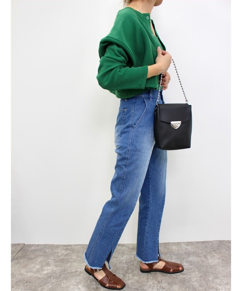 MLI'A(エムリア)の「バッククロスカップ付きリブキャミソール(キャミソール・レディース・アイボリー/ブラック/オレンジ/ブルー/グリーン/ホワイト×ネイビー・M)」の10枚目の写真