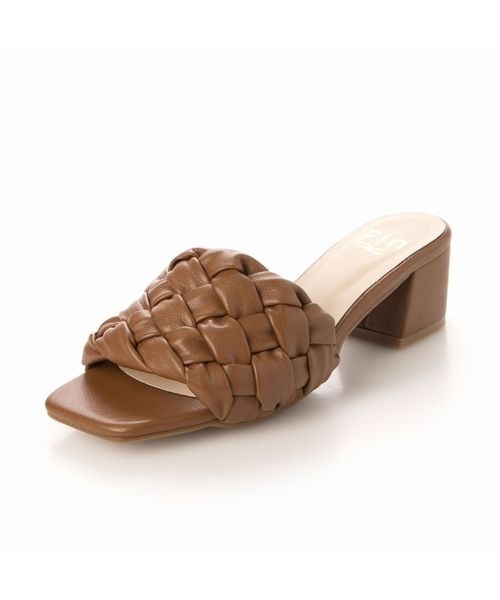 Fin（フィン）の「スクエアトゥ編み込ミュール【低反発スポンジ入り】（サンダル・レディース・ブラック/アイボリー/ブラウン・L/S/M/LL）」の17枚目の写真