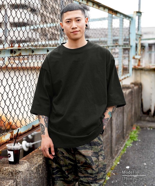 FRUIT OF THE LOOM(フルーツオブザルーム)の「FRUIT OF THE LOOM フルーツオブザルーム FTL メンズ BIG Tシャツ 半袖 カットソー(Tシャツ/カットソー・メンズ・ホワイト/カーキ/ブラック/グレー・LARGE/MEDIUM/X-LARGE)」の12枚目の写真
