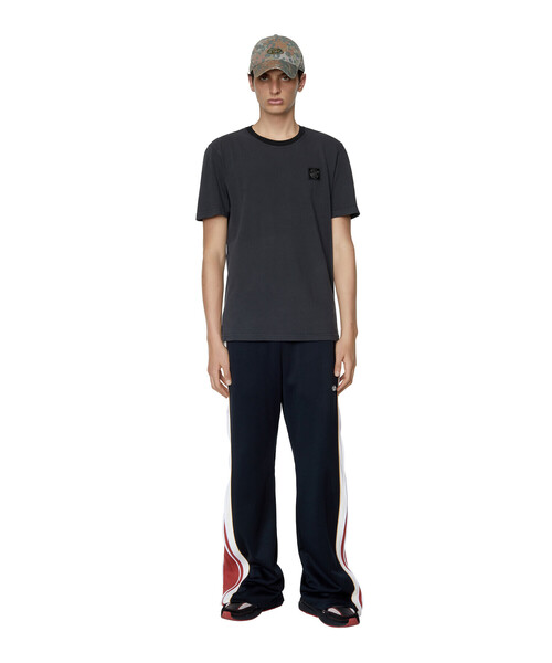 DIESEL（ディーゼル）の「メンズ Tシャツ ガーメントダイ（Tシャツ/カットソー・メンズ・イエロー/ブラック・MEDIUM/X-LARGE/XX-LARGE/SMALL/LARGE）」の16枚目の写真