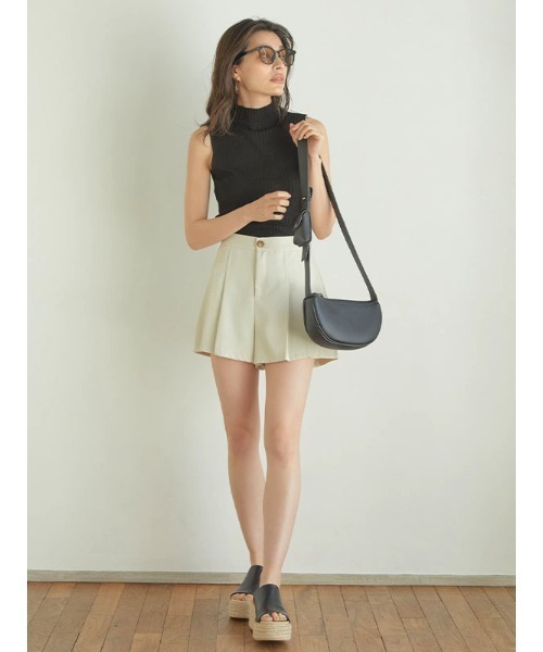 ACYM（アシーム）の「Pleats culotte パンツ（その他パンツ・レディース・ブラック/アイボリー・FREE）」の5枚目の写真