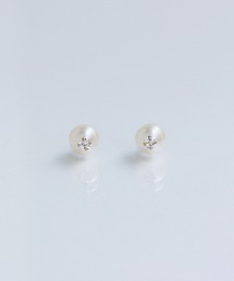 <ラストワン>【K10】パールオンビジューピアス