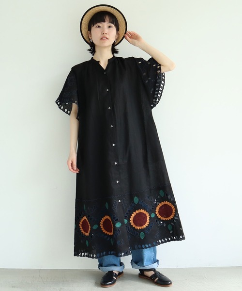 未使用 タグ付き アトリエドゥサボン ひまわり 刺繍ワンピース キーホルダー付き 未使用 タグ付き アトリエドゥサボン ひまわり 刺繍ワンピース