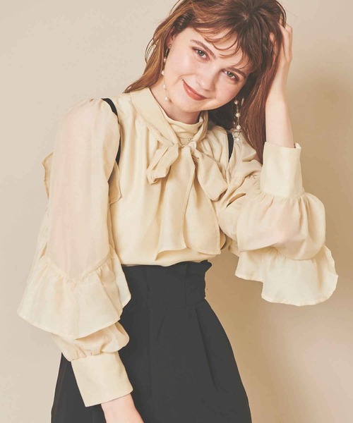 31 Sons de mode（トランテアン　ソン　ドゥ　モード）の「４連パールイヤリング（イヤリング・レディース・ゴールド・フリー）」の8枚目の写真