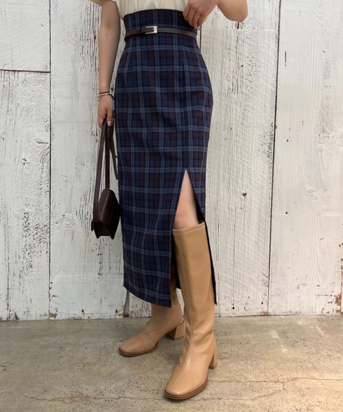 one after another NICE CLAUP（ワンアフターアナザーナイスクラップ）の「ベルトセット スリットタイトスカート（スカート・レディース・ネイビー系/グレー系その他/ライトブラウン/ブラック・SMALL/MEDIUM）」の4枚目の写真