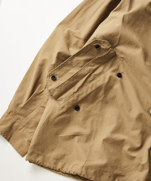 JOURNAL STANDARD relume（ジャーナルスタンダード　レリューム）の「CALIFORNIA フーデッド ショートモッズコートブルゾン（モッズコート・メンズ・ベージュ/ネイビー/カーキ・MEDIUM/LARGE）」の20枚目の写真