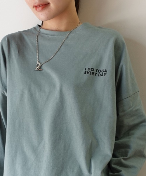 CORNERS(コーナーズ)の「YOGAプリントロンT(Tシャツ/カットソー・レディース・オフホワイト/スミクロ/ライム/ブルー/ラベンダー・FREE)」の11枚目の写真