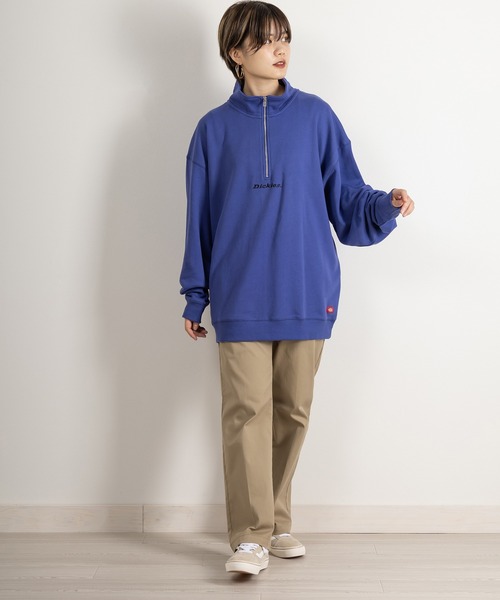 Dickies(ディッキーズ)の「【DICKIES/ディッキーズ】ワンポイント刺繍ハーフジップスウェット/プルオーバー/ビッグシルエット(スウェット・メンズ・ホワイト/アッシュグレー/ブラック/ネイビー/イエロー/ブルー/グリーン・M/L/XL)」の11枚目の写真