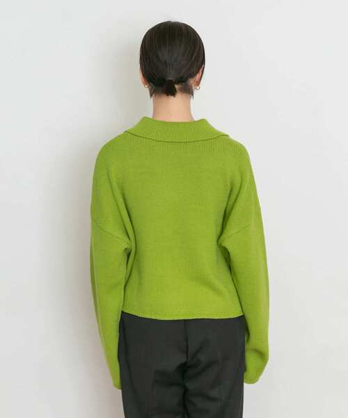 UR Lab.（アーバンリサーチラボ）の「衿付きスキッパーニット（ニット/セーター・レディース・チャコールグレー/ライトグレー/グリーン・FREE）」の4枚目の写真