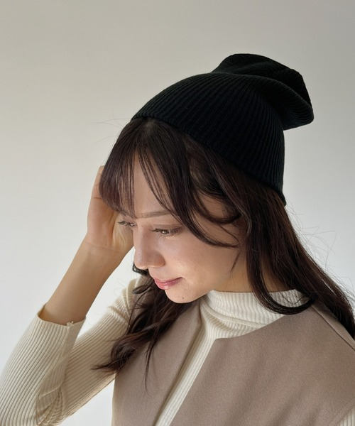 CLEA(クレア)の「リブ編みニット帽/コンフォートビーニー(キャップ・レディース・ベージュ/チャコールグレー/ブラック・FREE)」の2枚目の写真