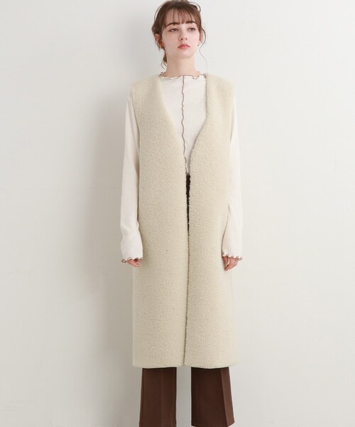 Cutie Blonde（キューティーブロンド）の「◆ボアロングジレ（ベスト・レディース・アイボリー/キャメル・00）」の3枚目の写真